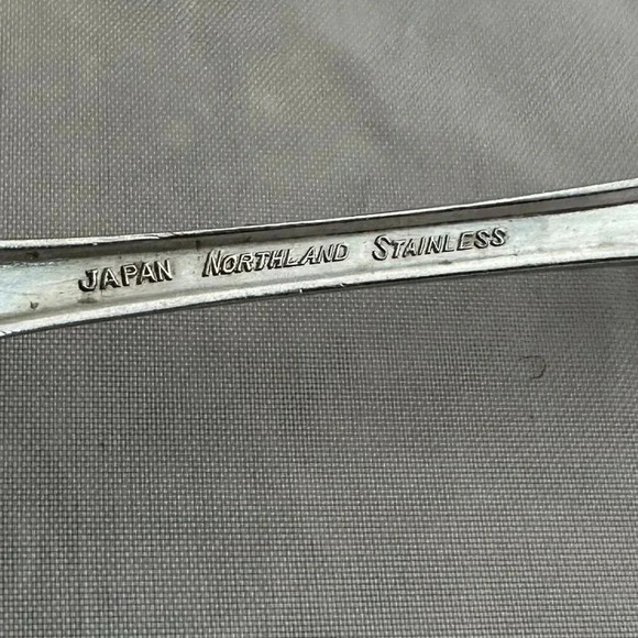 Oneida Northland Stainless Steel Vintage Pattern Eight Tea Spoons Flatware - Picture 7 of 7